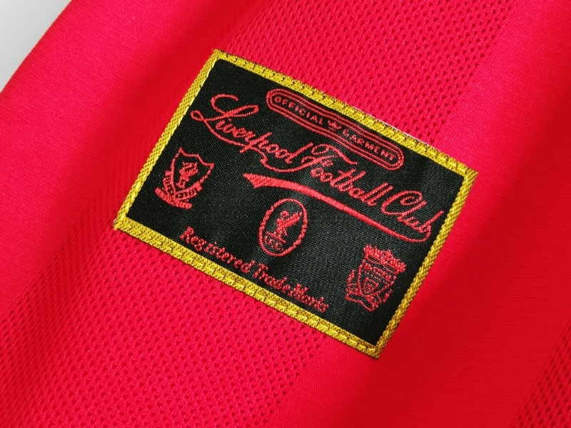 Retro 1995/96 Liverpool Home Soccer Jersey