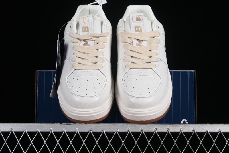 MLB Chunky Liner Metal Senior Series Lightweight Platform Casual Sneakers with 6cm Height Increase - 3ASXCLX4N50WHS
