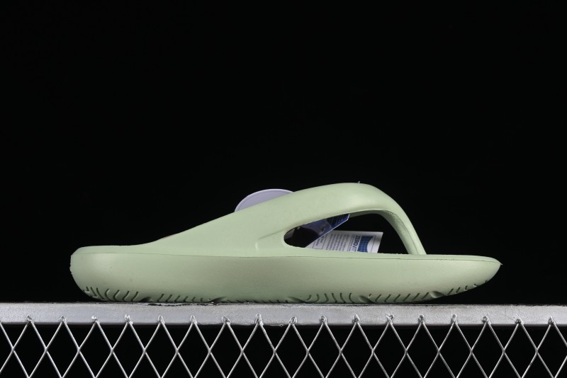 New Balance NB x TAW&TOE Collaboration Green Ultra-Soft Cloud Cushion Beach Casual Flip Flops - SD5601GIG