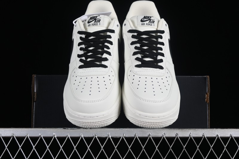 Nike Air Force 1 '07 Low Military Black Casual Sneakers - CQ5059-221