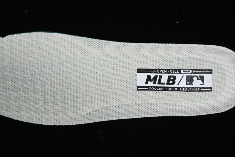 MLB Chunky Classic Base Heel Monogram Lightweight Platform Sneakers with 6cm Height Boost - 3ASXCBH4N50BKS