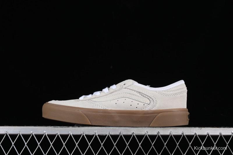 Vans Rowley Classics Retro Skate Shoes with Signature Sidestripe - VN0009QJQJM