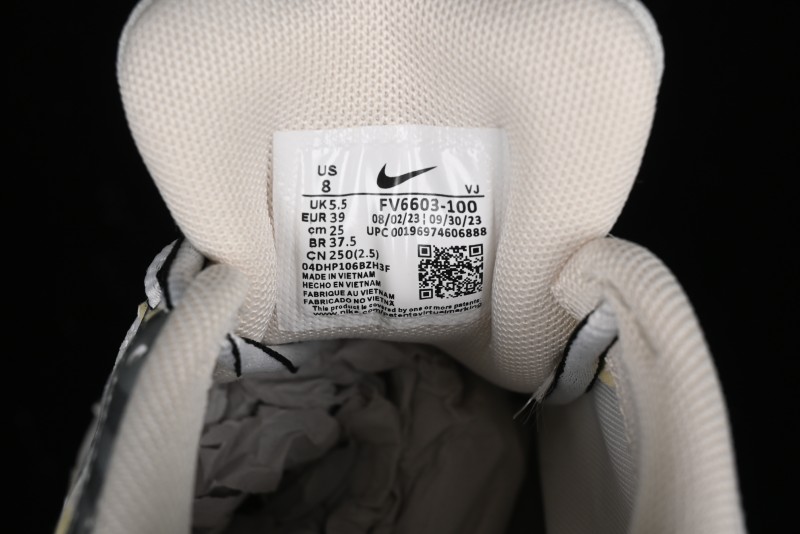 Nike P-6000 Retro Casual Sneakers with Lightweight Design - FV6603-100