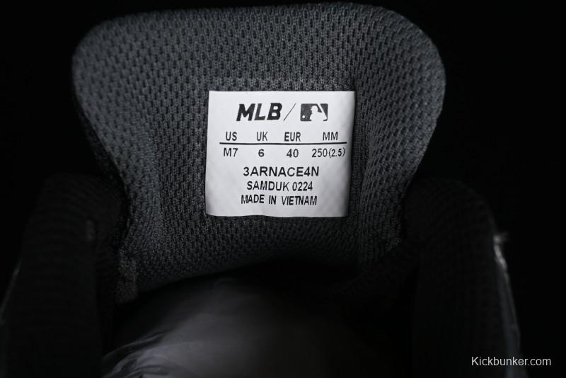 New York Yankees MLB ACE Runner Lightweight Casual Sneakers - 3ARNACE4N50BKS