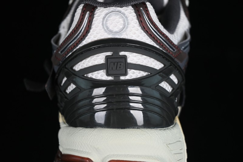 New Balance 1906 Series Retro Dad Style Casual Running Shoes - M1906AR