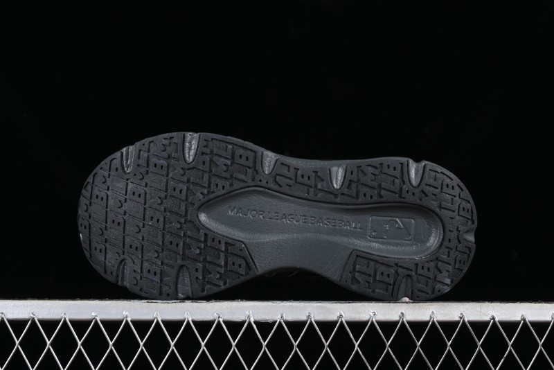 New York Yankees MLB ACE Runner Lightweight Casual Sneakers - 3ARNACE4N50BKS