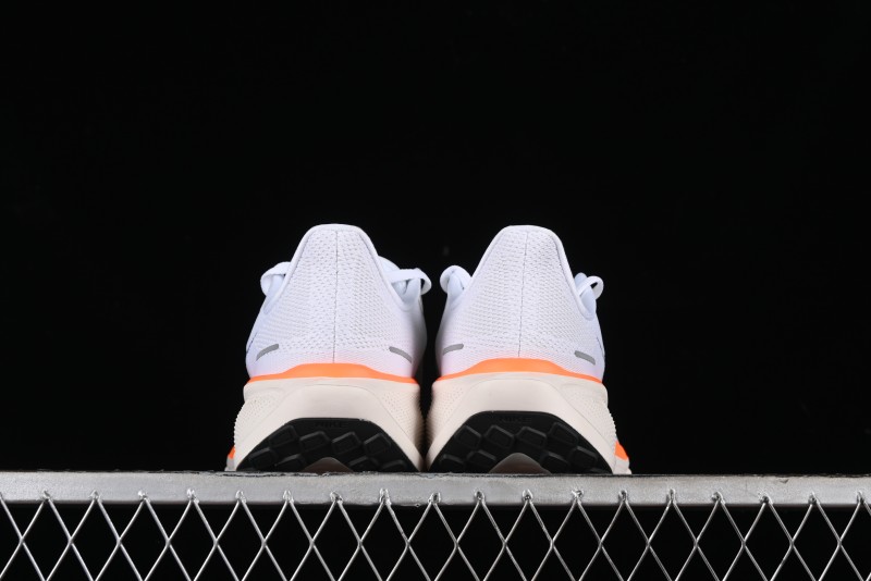 Nike Air Zoom Pegasus 41 Running Shoes with Breathable Mesh and Cushioned Support - HF0013-900