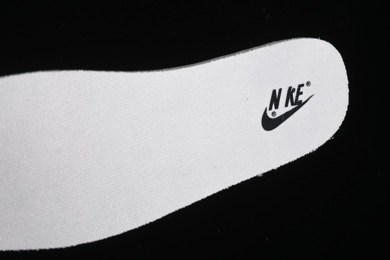 Nike SB Dunk Low x Supreme x Stussy Triple Collaboration Off-White Black Swoosh Anniversary High-End Custom Low-Top Casual Skate Shoes - SJ2068-270