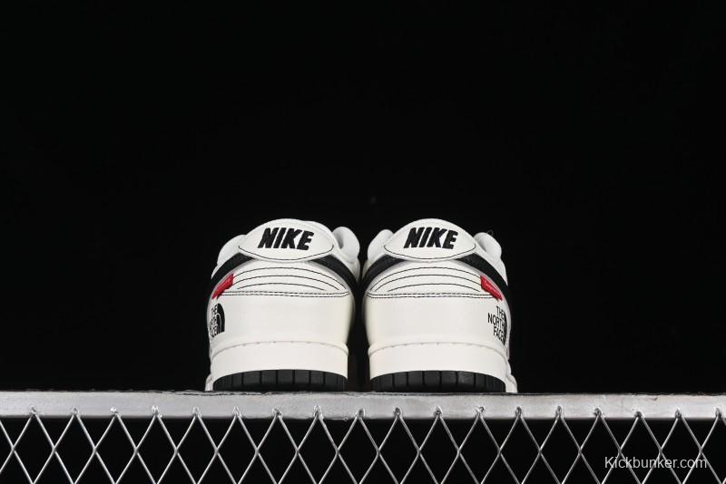 Nike SB Dunk Low Supreme x The North Face Low-Top Casual Skateboarding Shoes - BM0234-501