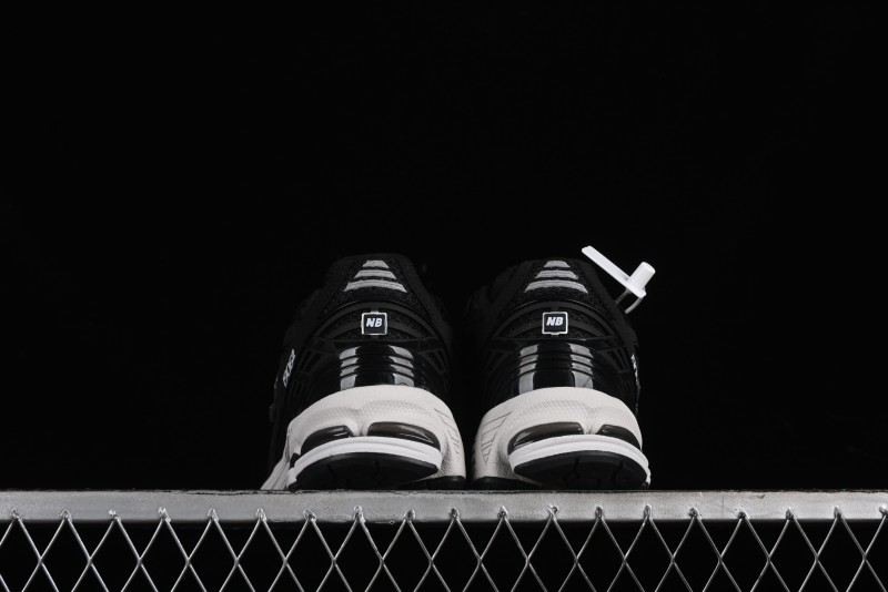 New Balance 1906 Series Retro Dad Style Casual Running Shoes - M1906RFB