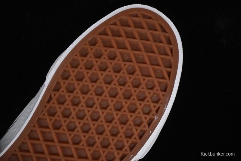 Vans Classics Knu Skool Full-Grain Leather Retro Sneakers with Chunky Silhouette - VN000CS0DRV