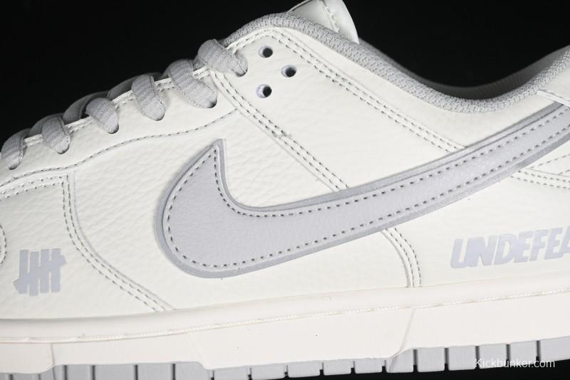 Nike SB Dunk Low x Undefeated Collaboration Casual Skate Shoes - UN1697-622