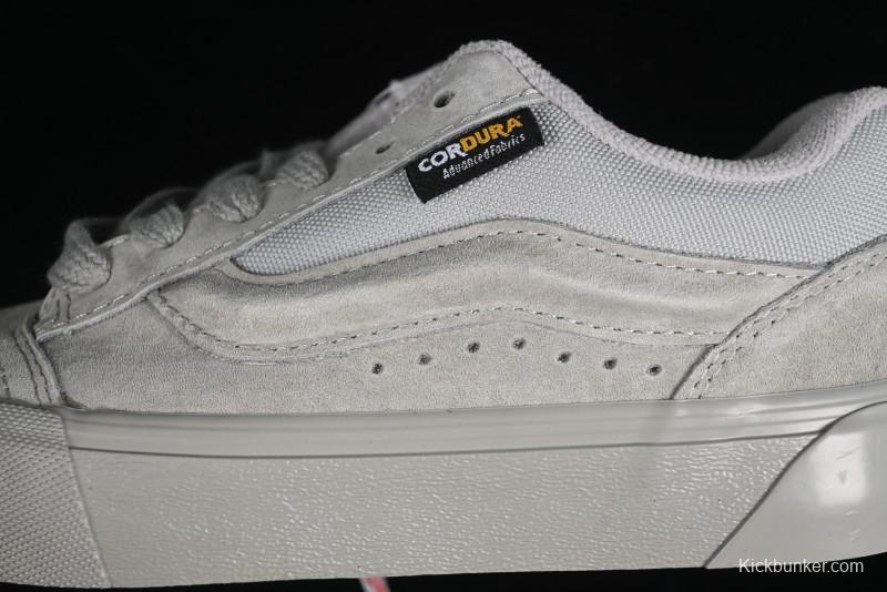 Vans Knu Skool Low Top Retro Casual Vulcanized Sneakers in Grey - VN000CRPBXC