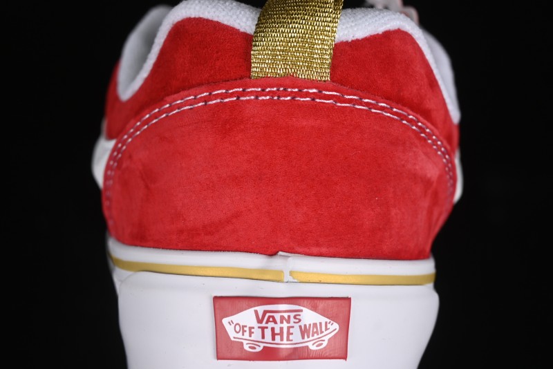 Vans Classics Knu Skool Vr3 Retro Sneakers with Enlarged Toe and Thickened Tongue - VN000CS0JV6