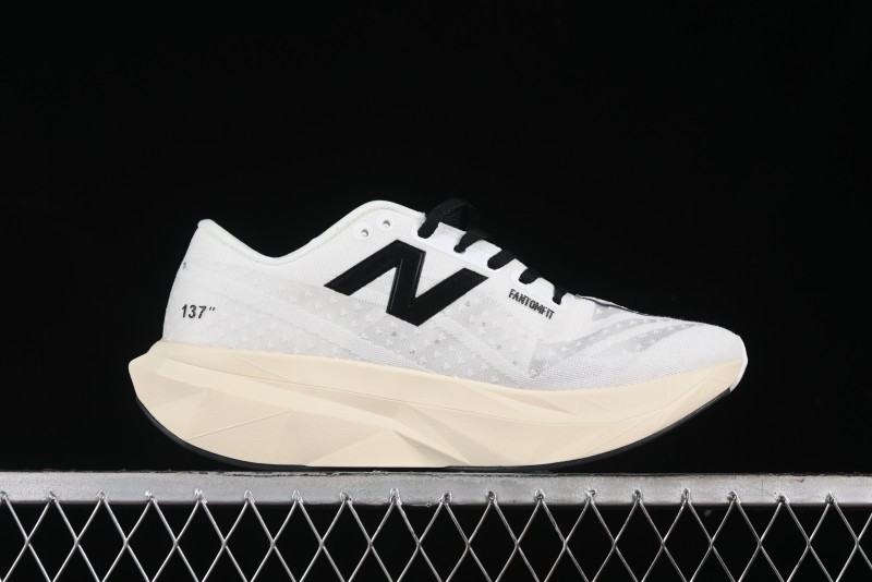 New Balance FuelCell SC Elite v4 Low-Top Running Shoes with Breathable Knit Upper and FuelCell Technology - MRCELLA4