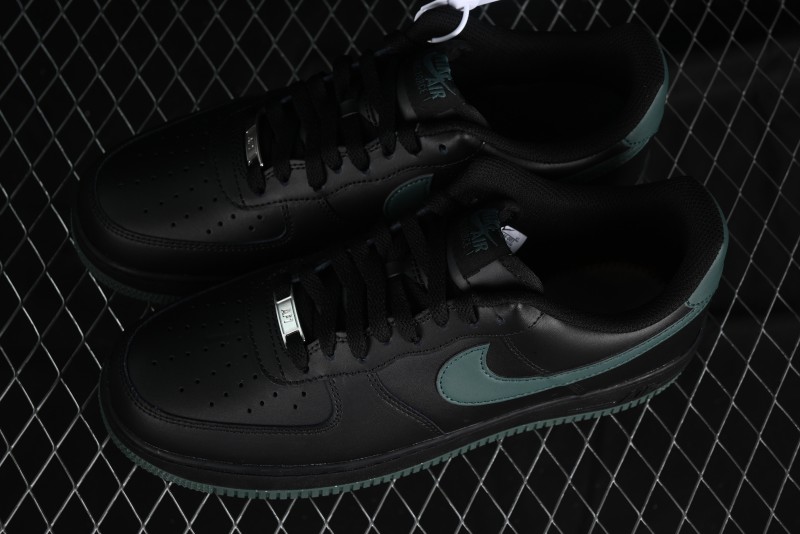 Nike Air Force 1 '07 Low Casual Sneakers with Full-Length Air Cushion - FJ4146-001