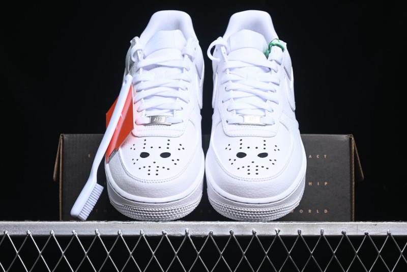 Nike Air Force 1 '07 Low Casual Sneakers with Full-Length Air Cushion - IB4025-100