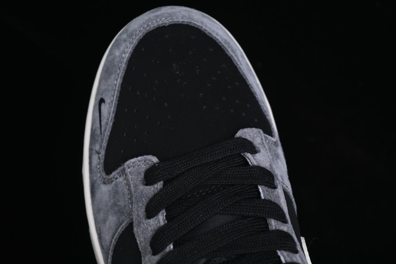 Nike SB Dunk Low Supreme Collaboration - Carbon Black Grey Pig Anniversary High-End Custom Low-Top Casual Skate Shoes - XX3186-206