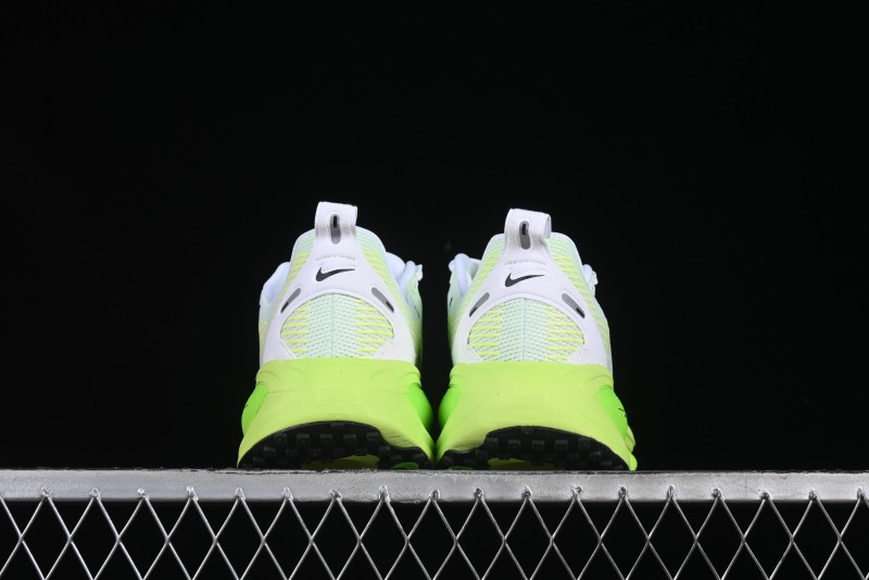 Nike Air Zoom Vomero 18 Moon Landing 18 Running Shoes with Built-in Zoom Air Cushion - HM6804-102