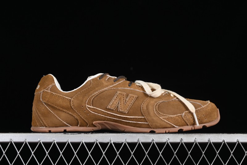 Miu Miu x New Balance 530 Low-Top Retro Running Sneakers with Deconstructed Design - AJD4