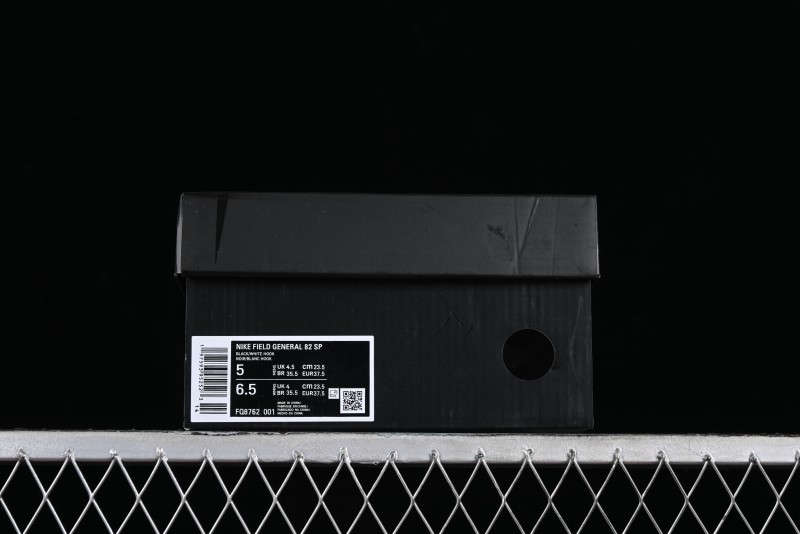 Nike Field General 82 Casual Sneakers with Classic Black and White Colorway - FQ8762-001