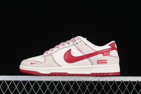 Nike SB Dunk Low Supreme Collaboration Year of the Snake Limited Edition Snake Pattern Red Swoosh Anniversary High-End Custom Low-Top Casual Skate Shoes - HH7518-029