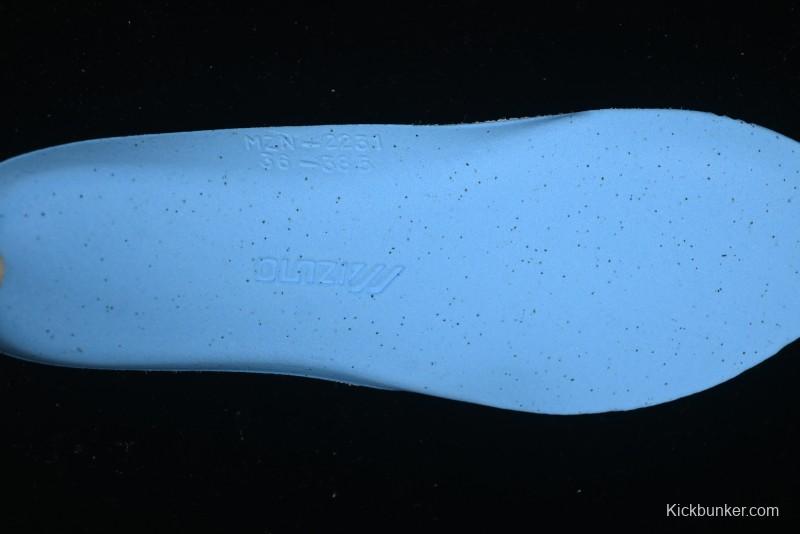 Mizuno Astro Plus Low-Top Breathable Fabric Casual Running Shoes - D1GH240103