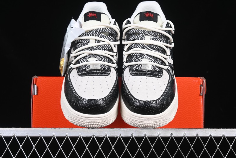 Nike Air Force 1 '07 Low Stussy Year of the Snake Limited Edition Black Snake Print Drawstring Casual Sneakers - DM6688-013