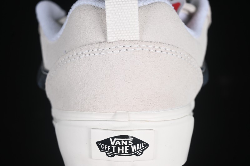 Vans Knu Skool Low-Top Retro Chunky Sneakers - VN0009QCD24