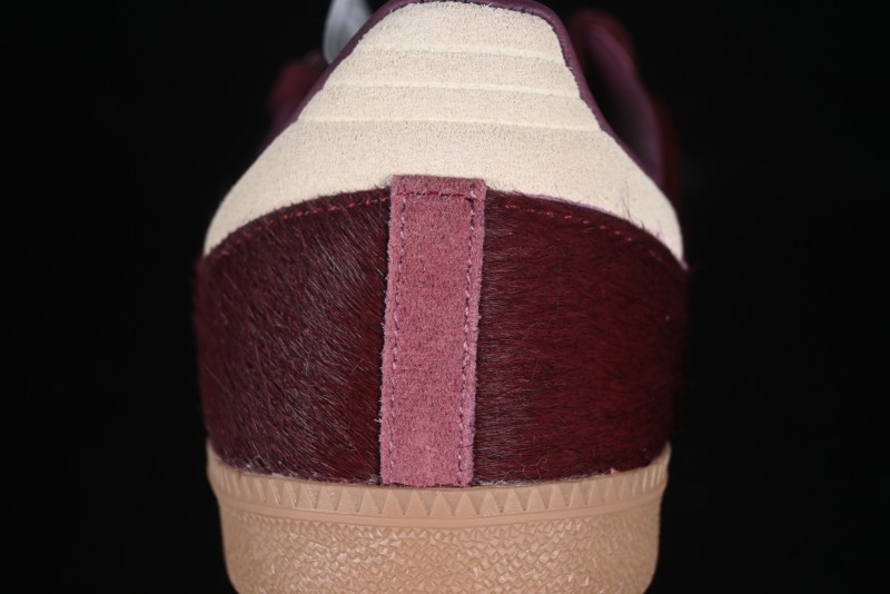 Adidas Samba OG Casual Sneakers with Classic Trefoil Logo - JP5330