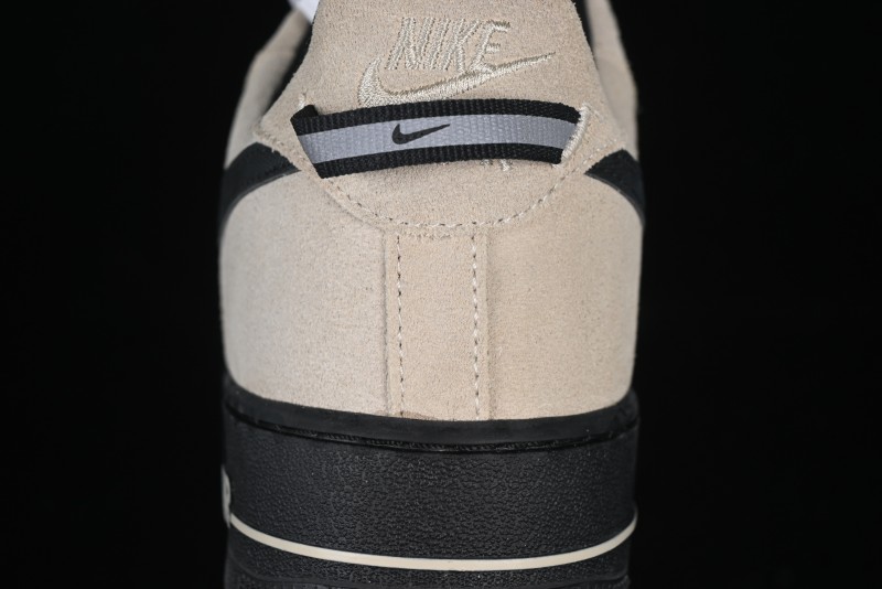 Nike Air Force 1'07 Low Casual Sneakers with Full-Length Air Cushion - HV6526-200