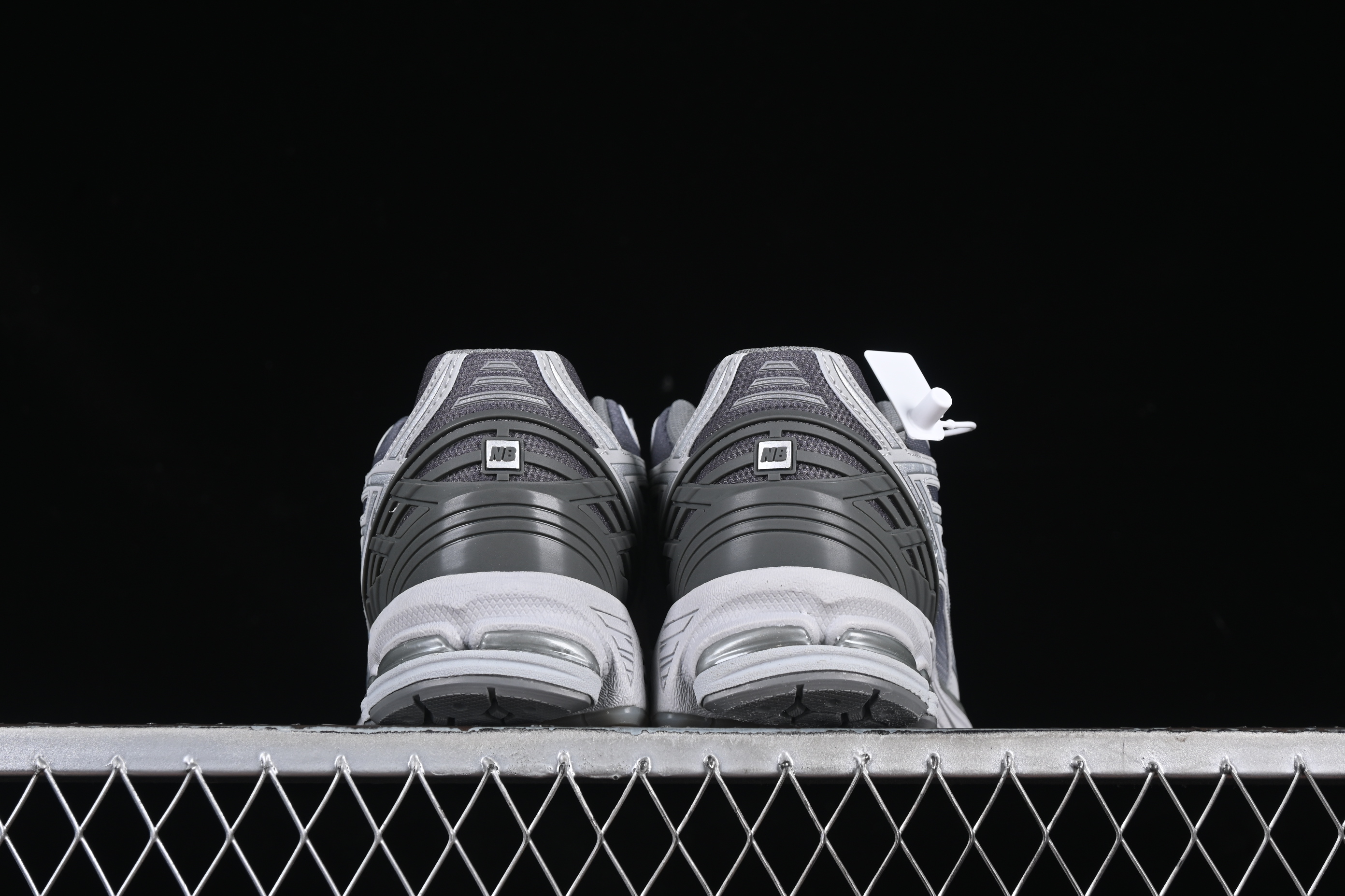 New Balance 1906 Series Retro Dad Style Casual Running Shoes - M1906RNY