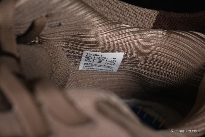 Asics Gel-Nimbus 27 Retro Breathable Casual Shoes with Cushioning for Men - 1012B816-020