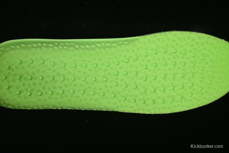 GG-CC Thick Sole Casual Running Shoes with Fashionable Design - G25S2507 Silver