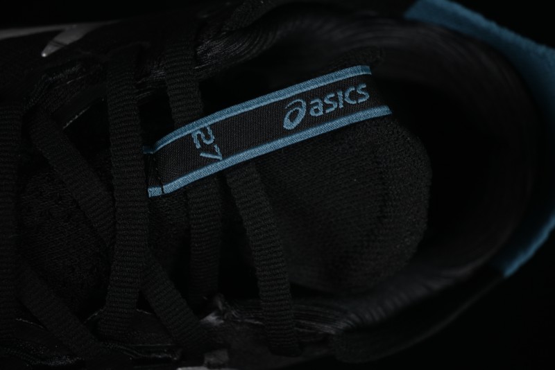 Asics Gel-Nimbus 27 Retro Breathable Casual Shoes with Cushioning for Men - 1011C093-001