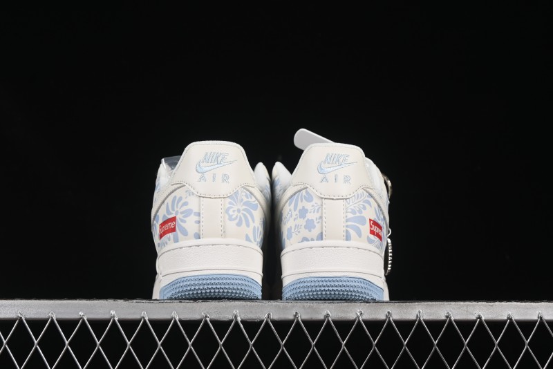 Nike Air Force 1'07 Low Supreme Co-branded Blue and White Casual Sneakers - XX3168-137