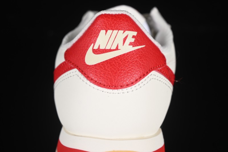 Nike Classic Cortez Leather Retro Running Shoes - DM4044-110