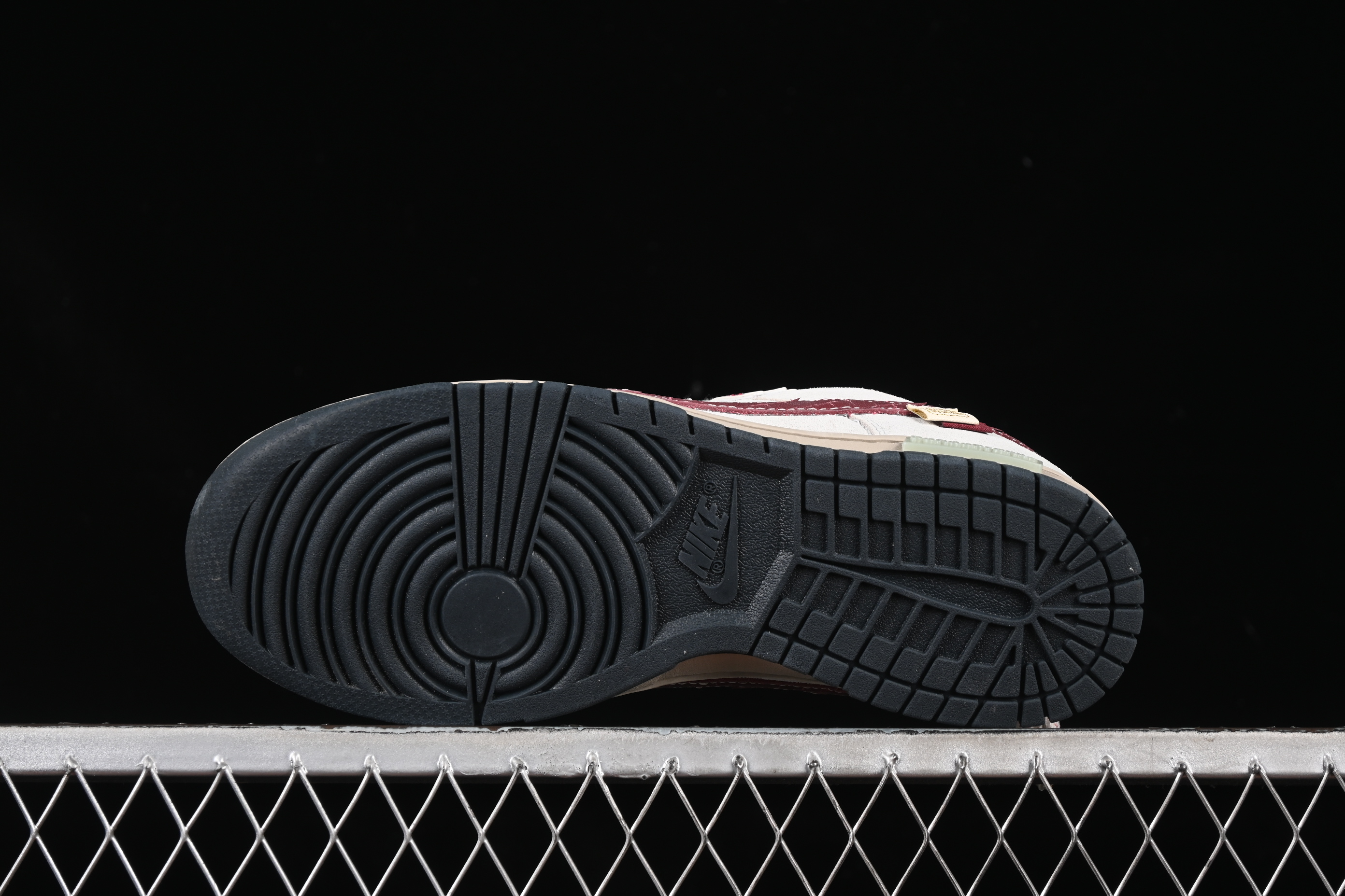 Nike Dunk Low Retro 'Double Swoosh' CNY Year of the Snake Panda Mischief Casual Sneakers - HV1800-101