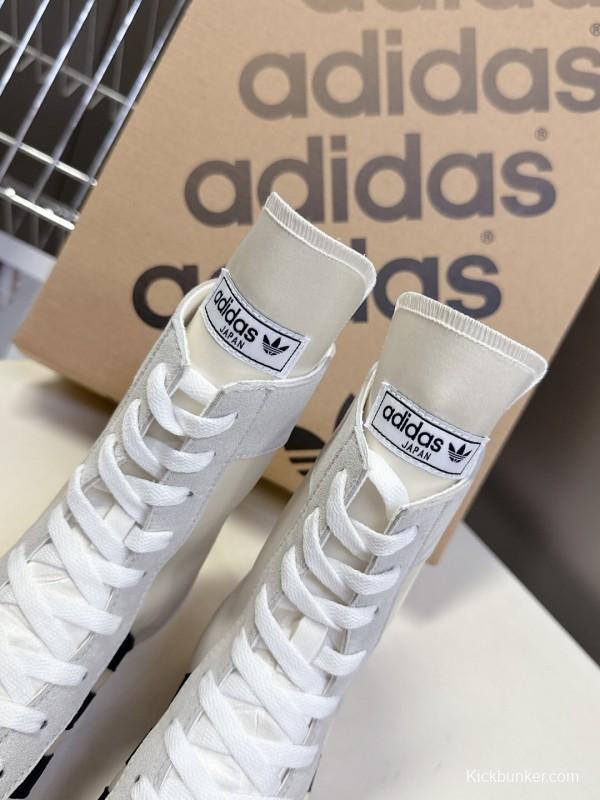 2025 Unisex Adidas White High-Top Sneakers Suede And Fabric Retro Design Original Sole KFY00320