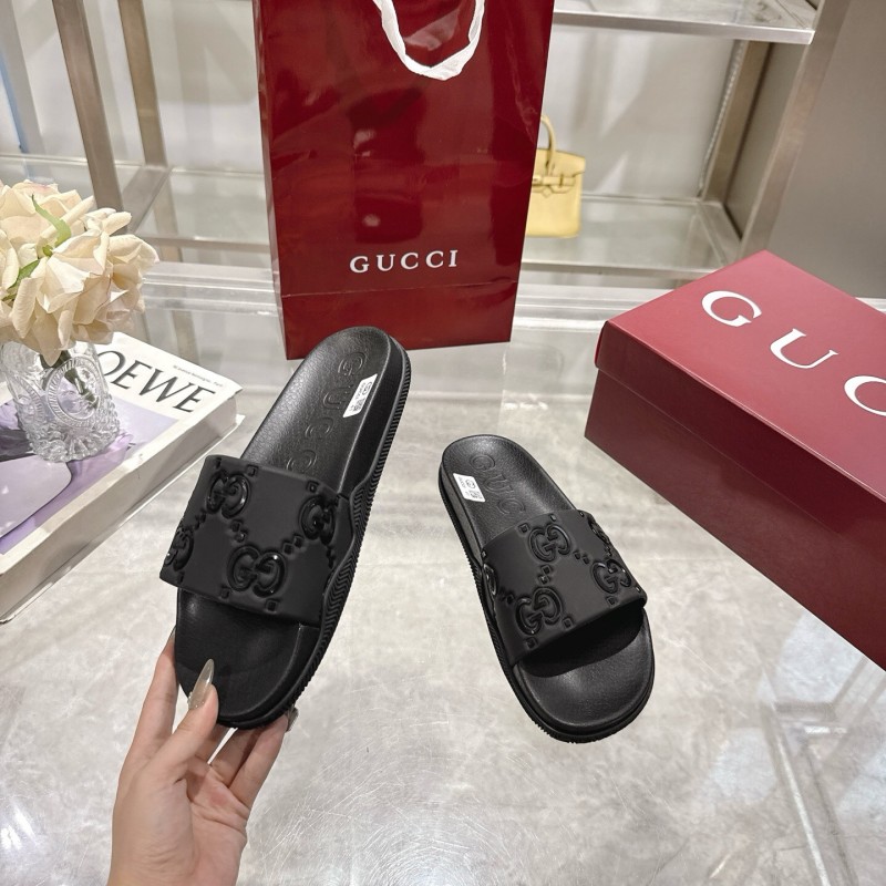 2025 Gucci Black Rubber Slippers