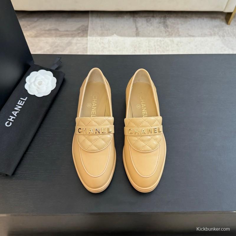 2025 Women Chanel Beige Leather Loafers KFY00310