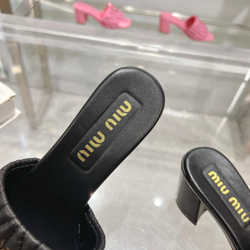 2025 Women Miu Miu Black Leather Sandals