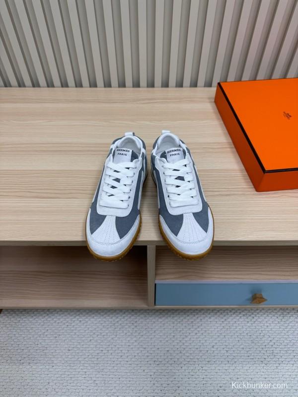 2025 Unisex Hermès White Grey Suede Canvas Sneakers KFY00300