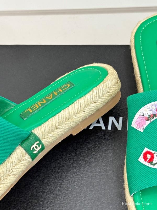 2025 Women Chanel Green Canvas Leather Slippers Embroidered KFY00230