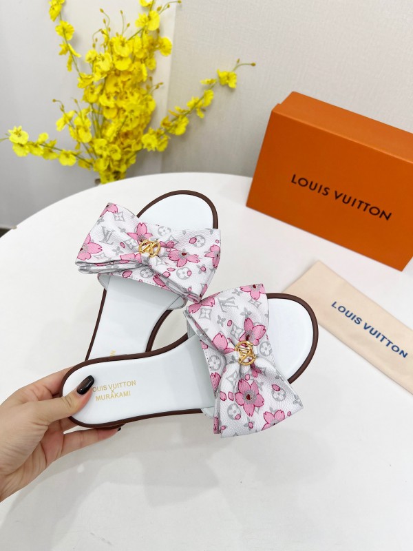2025 Women Louis Vuitton White Pink Leather Slippers LY00190
