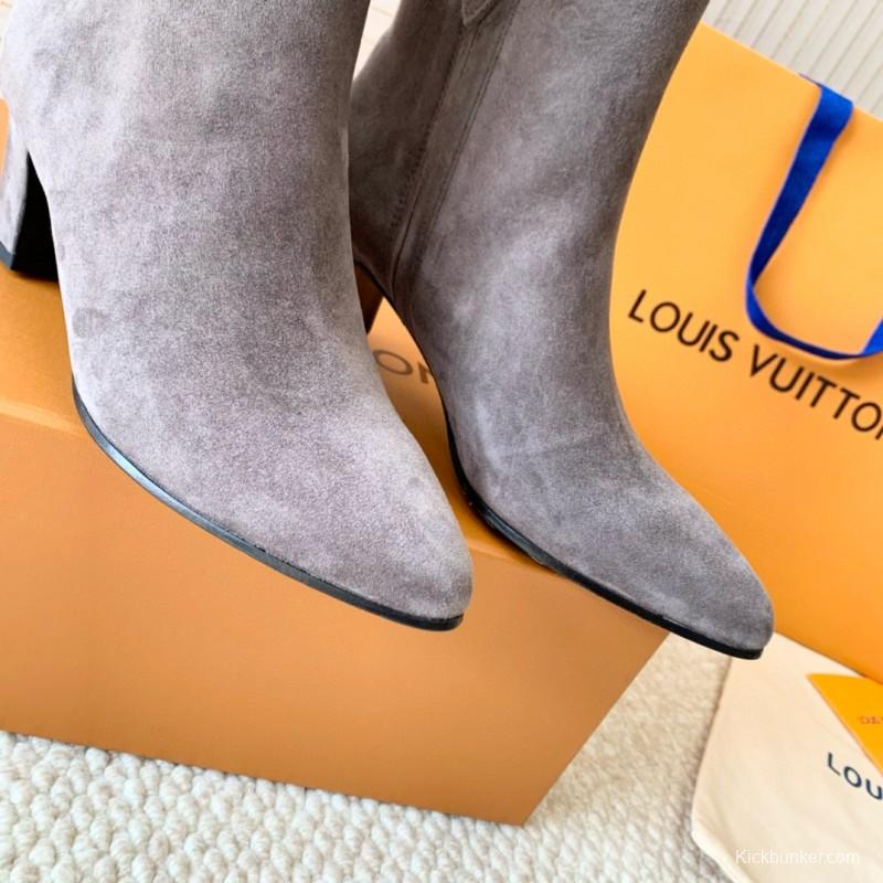 2024 Women Louis Vuitton Grey Suede Ankle Boots MJ00410