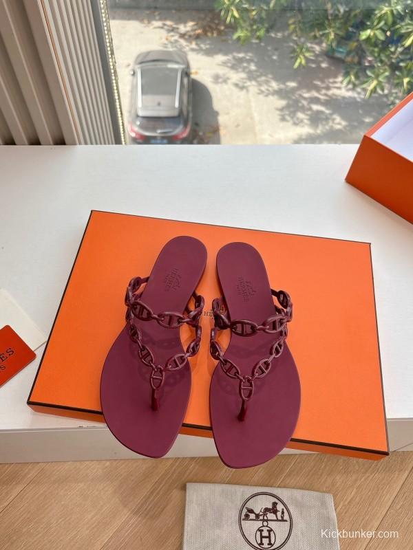 2025 Women Hermès Burgundy Leather Chain Strap Sandals G059 (F)