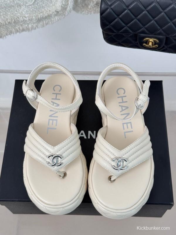 2025 Women Chanel White Leather Sandals