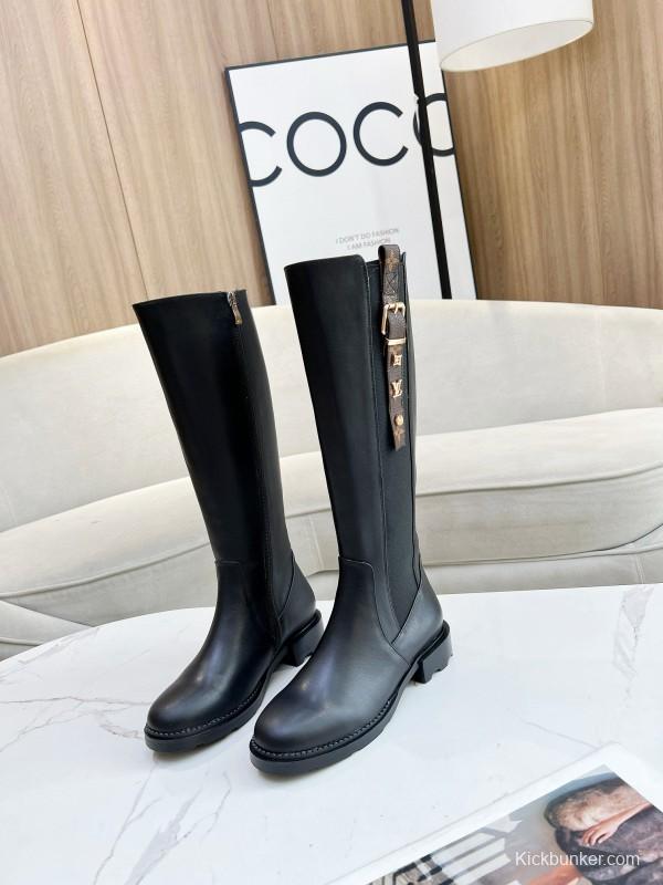 2024 Women Louis Vuitton Black Leather Boots MJ00420
