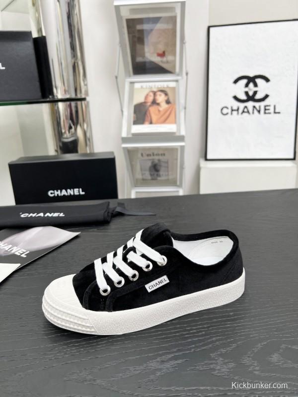 2025 Women Chanel Black Canvas Sneakers LY00230